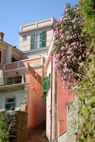 Locanda Tramonti La Spezia Hotel